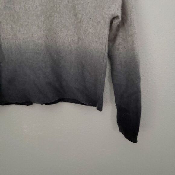 CHARTER CLUB | Ombré Gray Gradient Luxury Cashmere  Sweater Soft | Small Petite - Picture 3 of 5